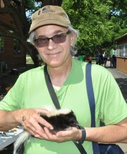 lloydwithskunkweb
